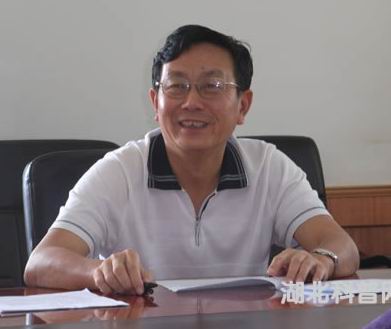 湖北省总工会主席李明波